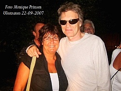 Golden Earring bass player Rinus Gerritsen backstage September 22 2007 Ulestraten - RockU 2007 festival